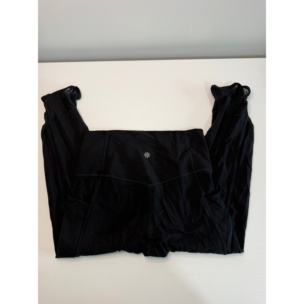 Athleta Salutation Stash Pocket II Capri Leggings Black High Rise Yoga Pants S